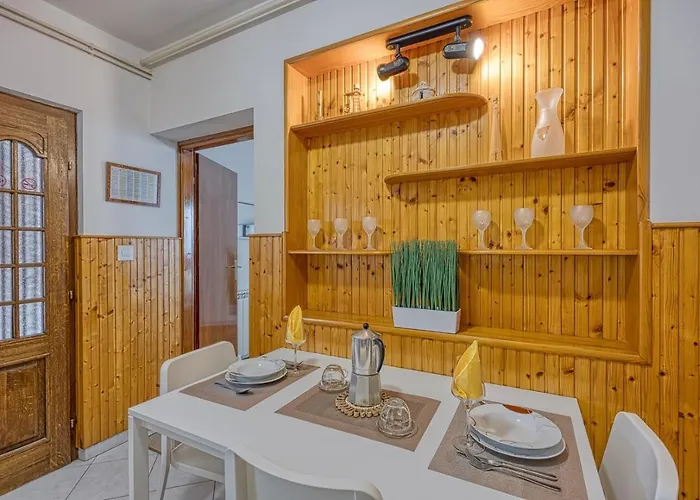 Marija Busoler 아파트